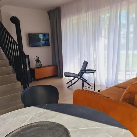 Norda Modern House Hébergement de vacances Dębki